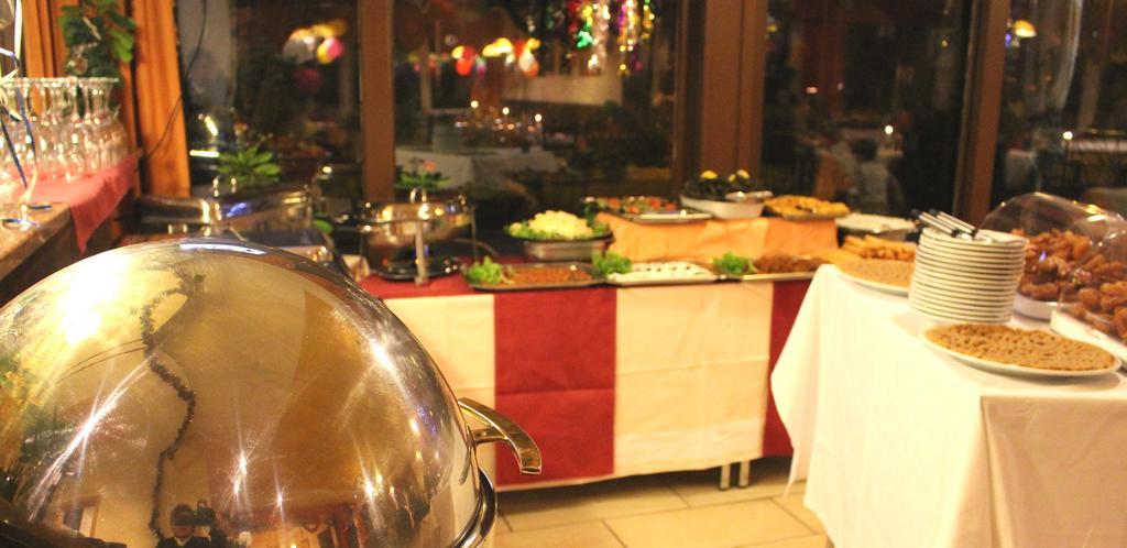 Legend Hotel Biebesheim am Rhein Kültér fotó