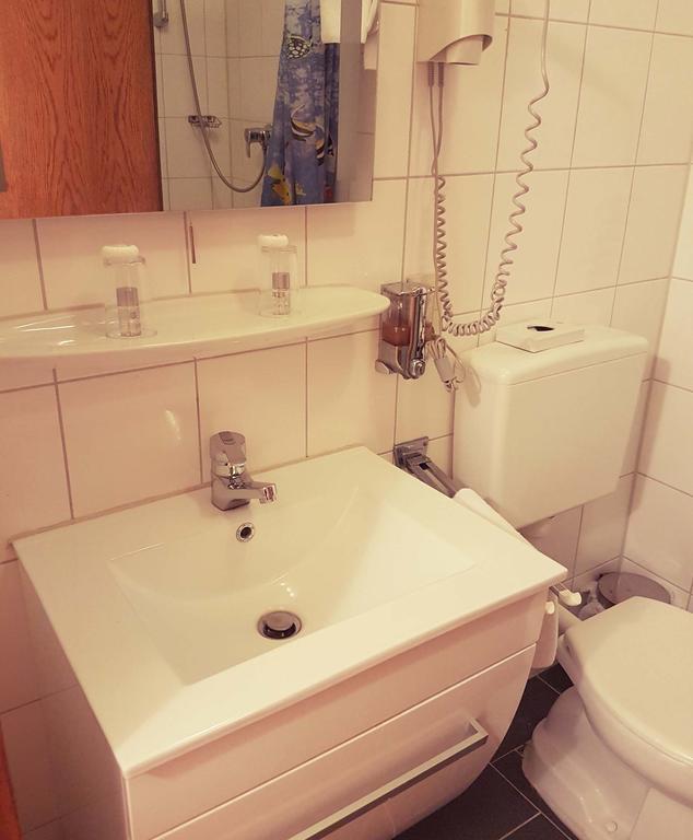 Legend Hotel Biebesheim am Rhein Kültér fotó