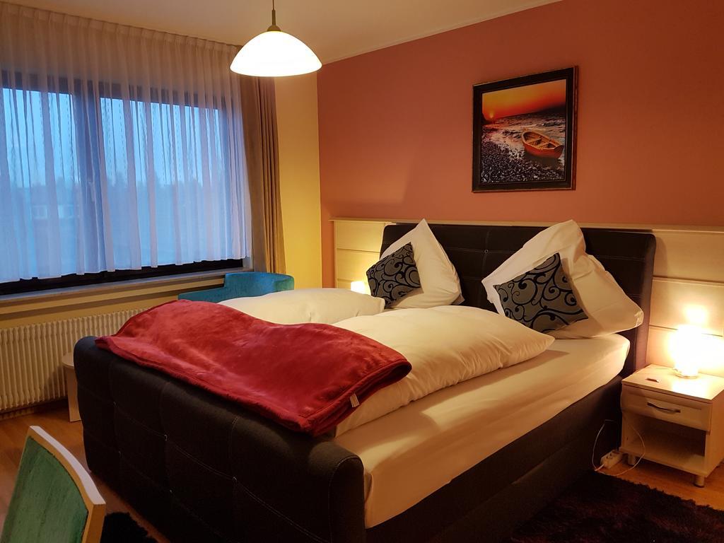 Legend Hotel Biebesheim am Rhein Kültér fotó